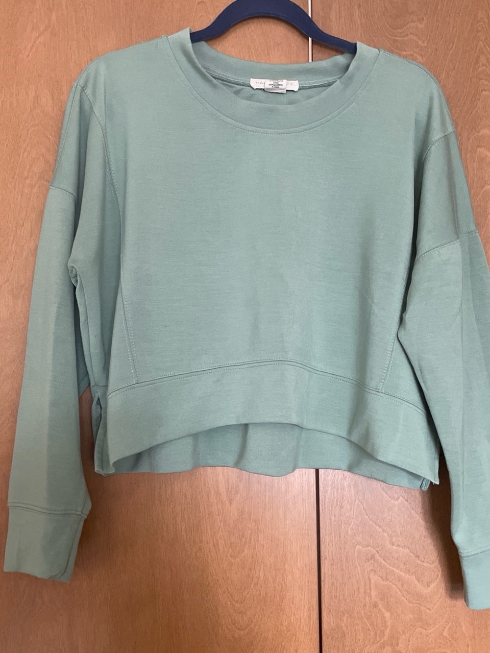 Women's Crewneck cropped Pullover Sweatshirt - Sage Green